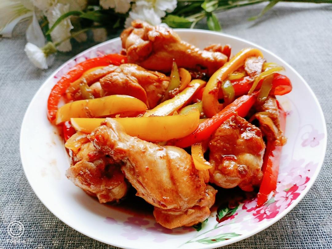 小炒鸡肉～青椒