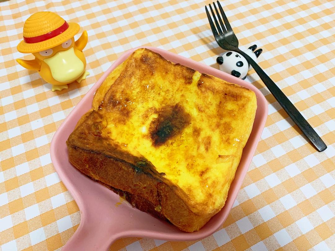 表面酥脆内心绵软🍞隔夜厚吐司