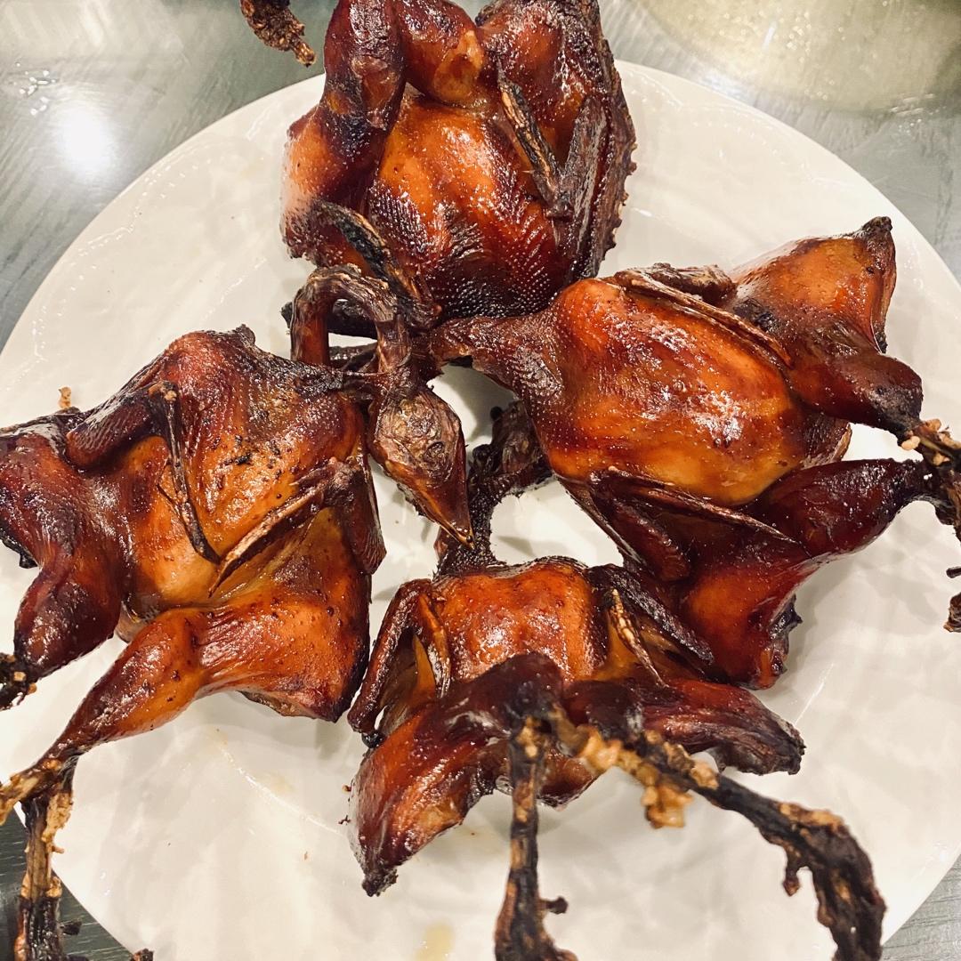 田园汉宝做的香烤鹌鹑烤箱20分钟