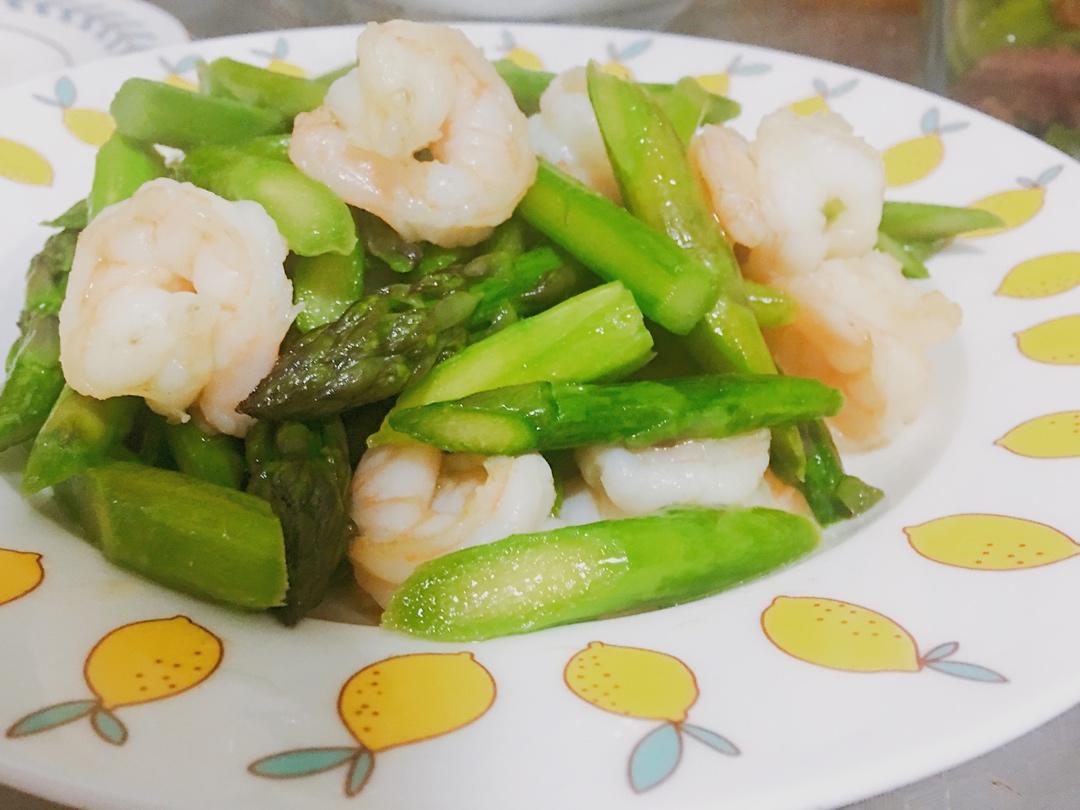 清炒芦笋虾仁