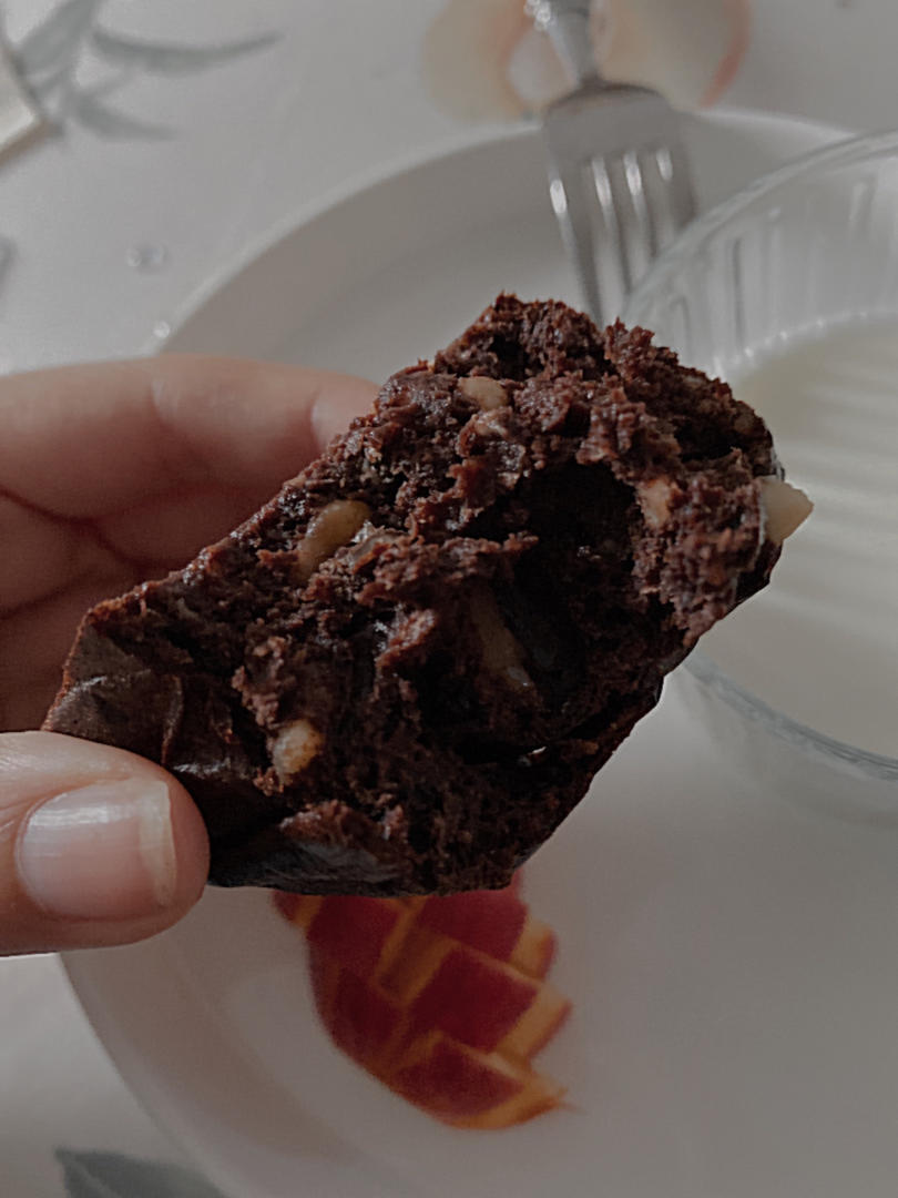 软糯醇香~无油无糖香蕉版低卡布朗尼~