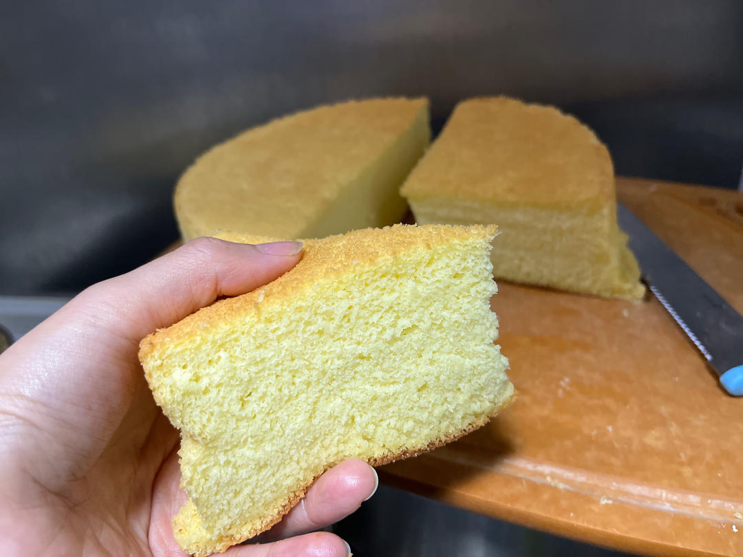 烤箱做蛋糕（戚风蛋糕的做法）