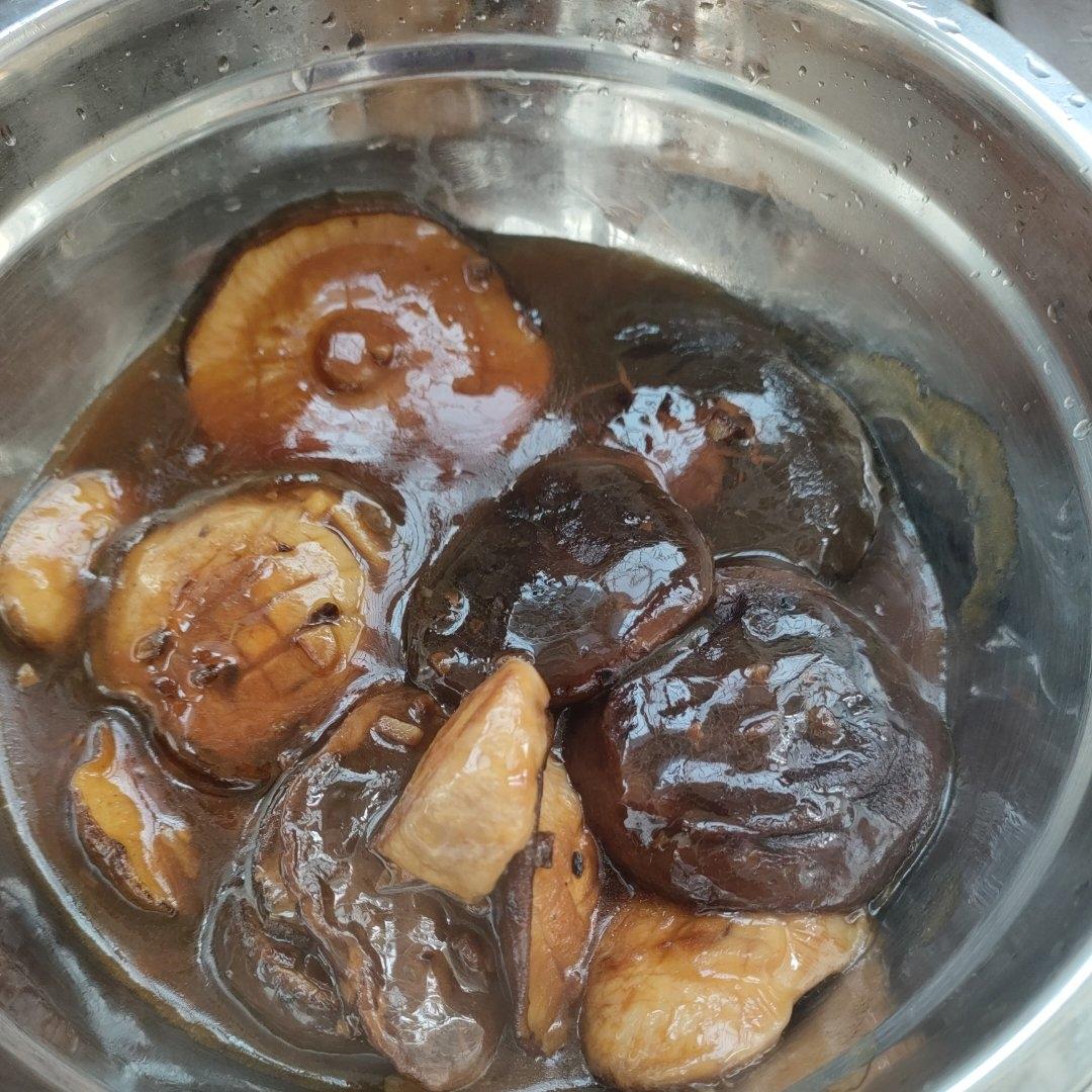 鲜嫩多汁，比鲍鱼还好吃红烧香菇