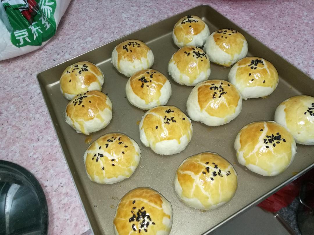 泳式鲜肉榨菜月饼