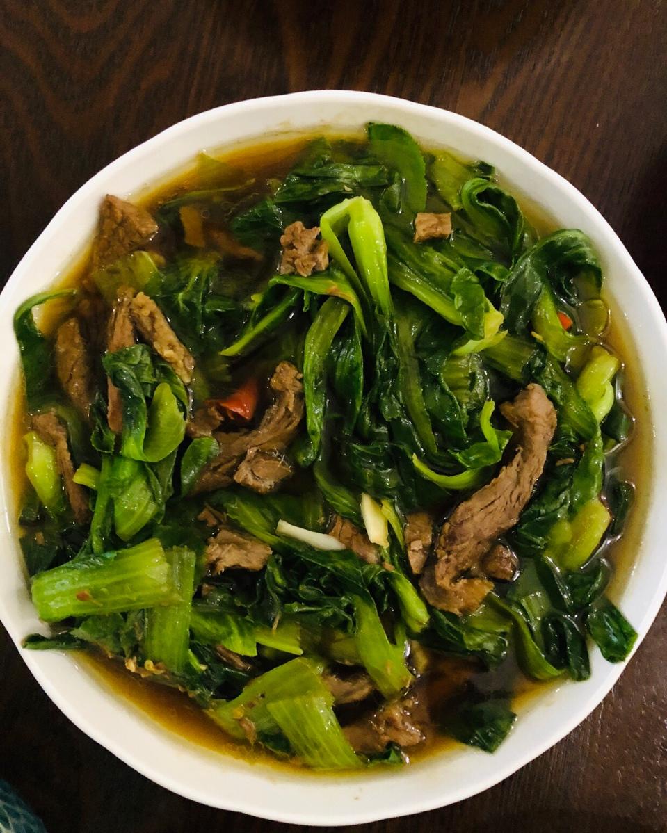 綄镁_不念过往做的牛肉炒青菜