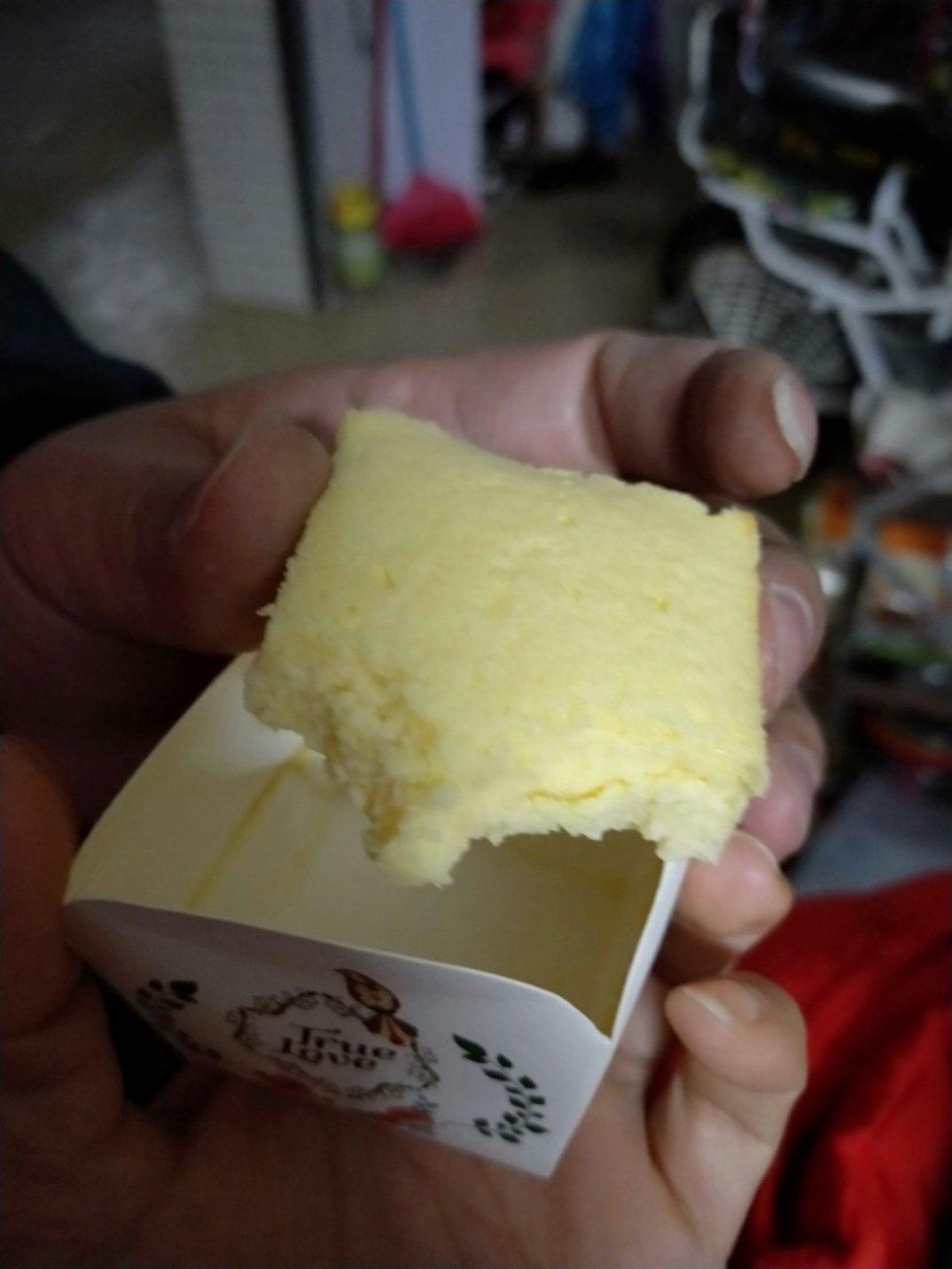 8寸轻乳酪蛋糕