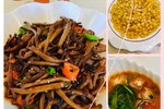 素🉑干煸茶树菇、松仁玉米、番茄豆腐汤🤗感恩素食🙏