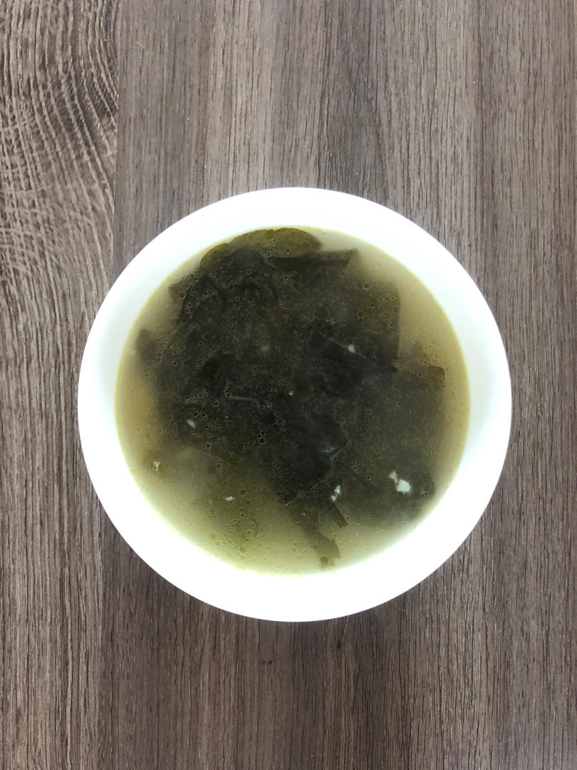 简单好喝的韩式海带汤