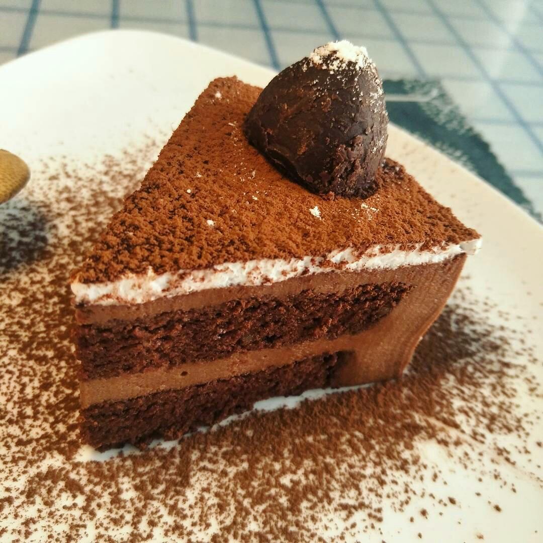 浓郁巧克力慕斯蛋糕（6寸）