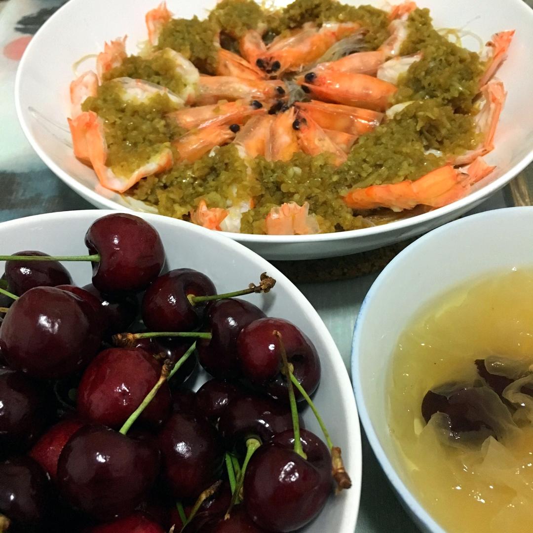 蒜蓉粉丝蒸虾