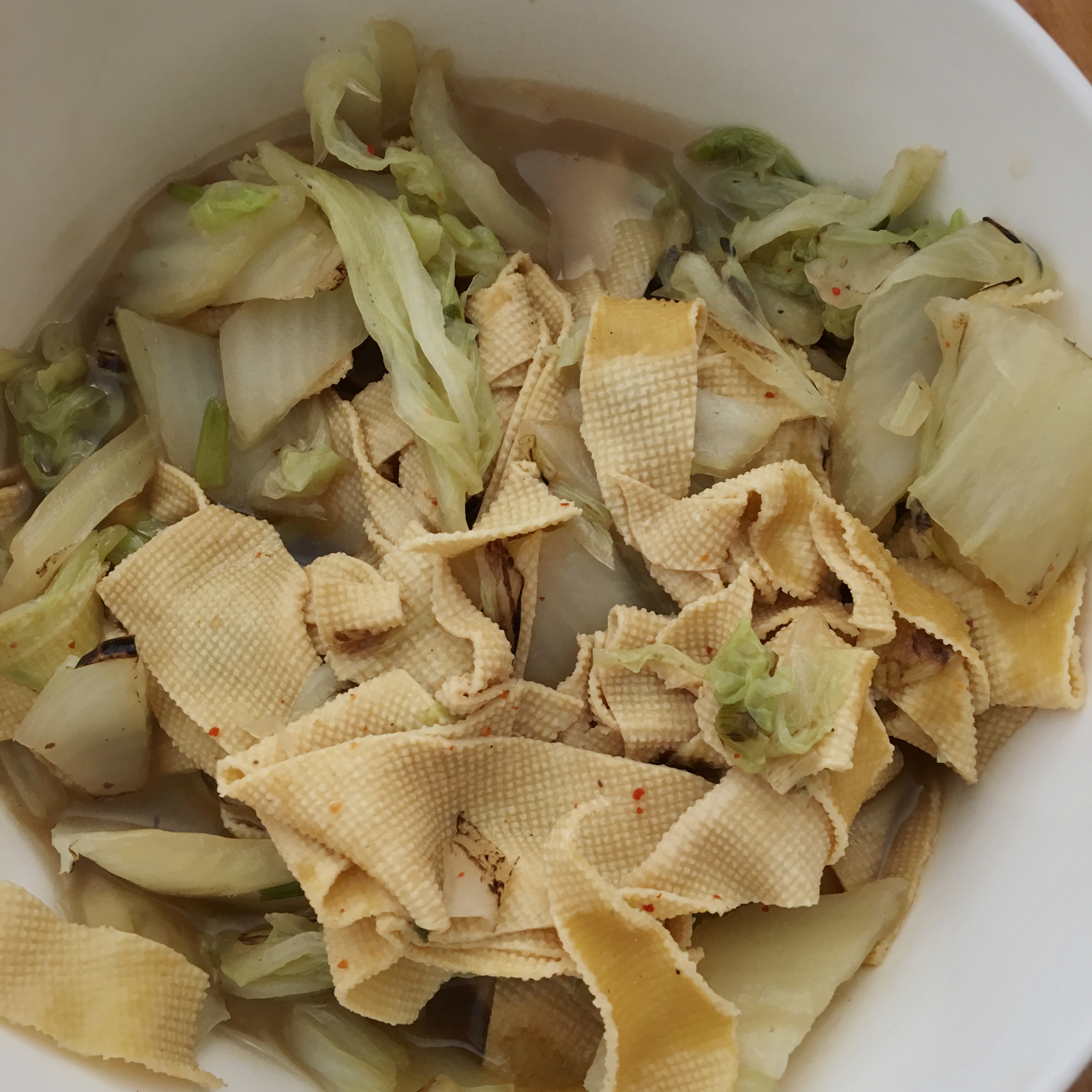 阿萌油田有点田做的白菜炒干豆腐