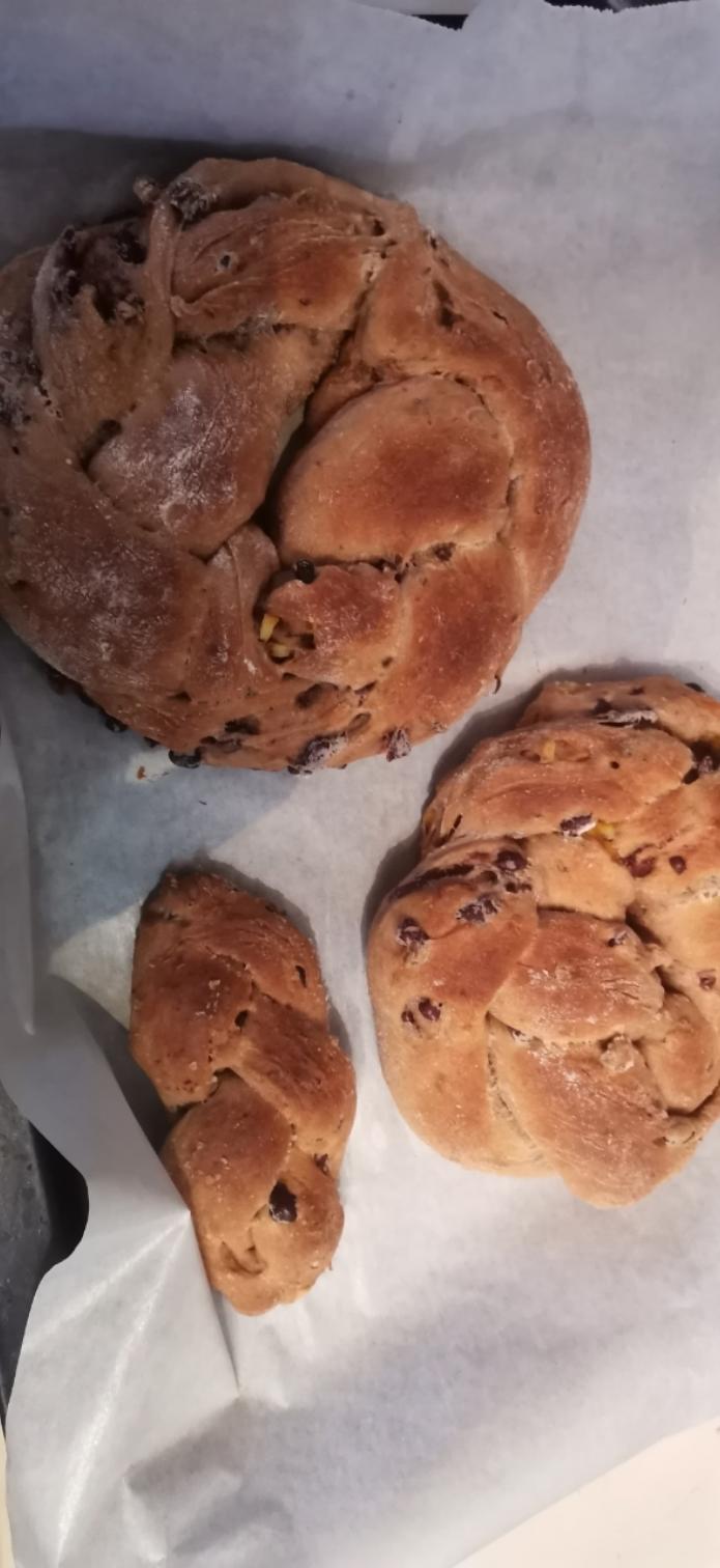 最应景的圣诞花环面包