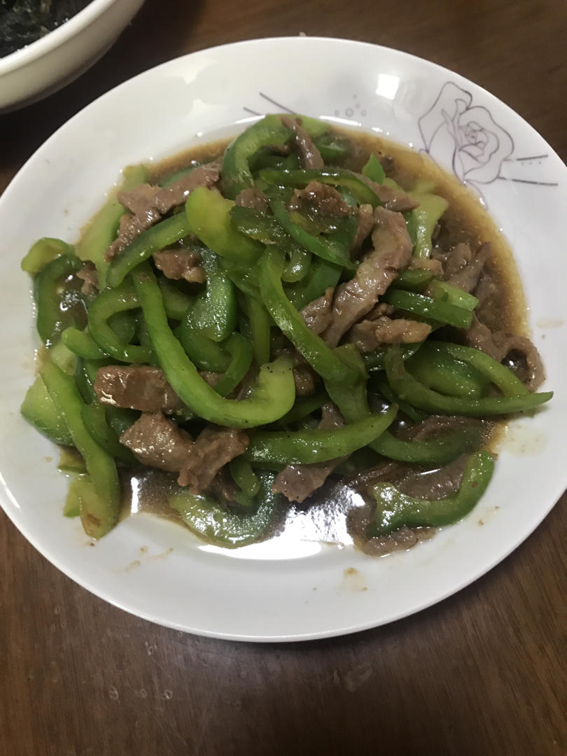 杭椒牛柳黑椒牛柳 终于找到炒出嫩牛肉的办法了 肉片肉丝都适用