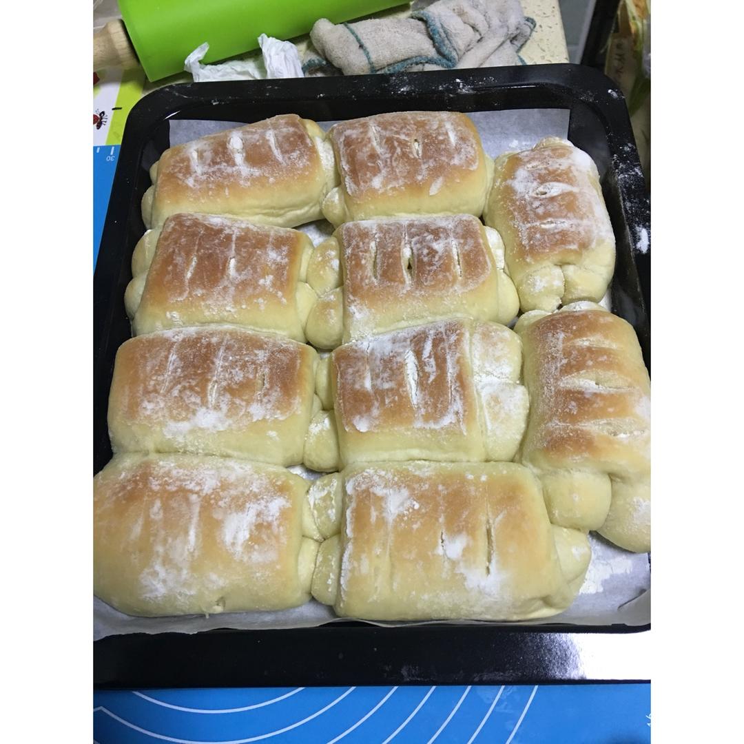 软到不知所措的牛奶卷