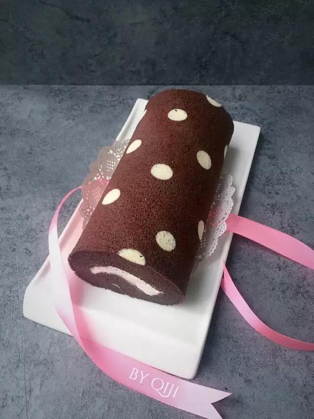 可可波点蛋糕卷的做法