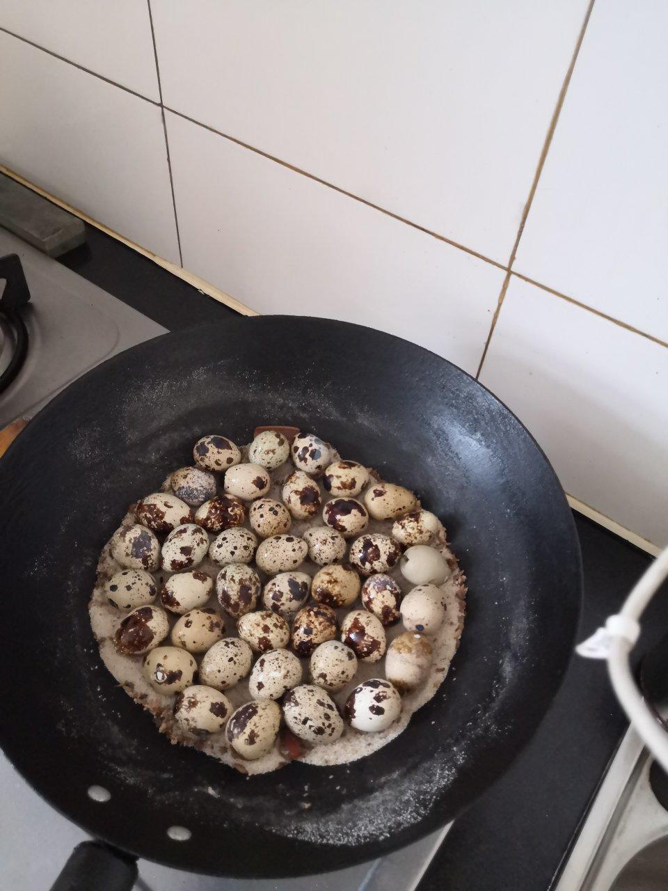 【家庭自制】盐焗鹌鹑蛋
