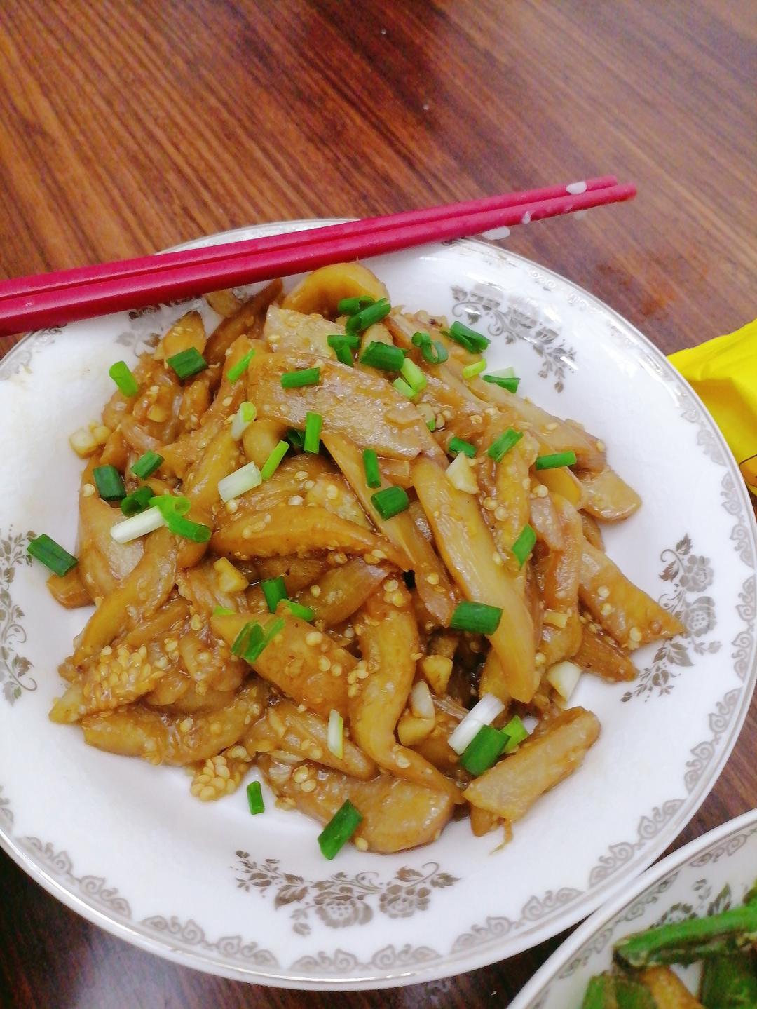 蒜末炒茄子