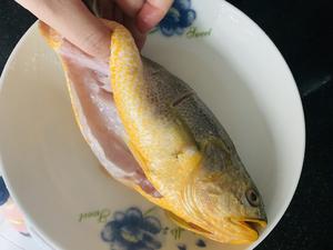 红烧黄花鱼（老爸厨子亲传秘方）的做法 步骤1