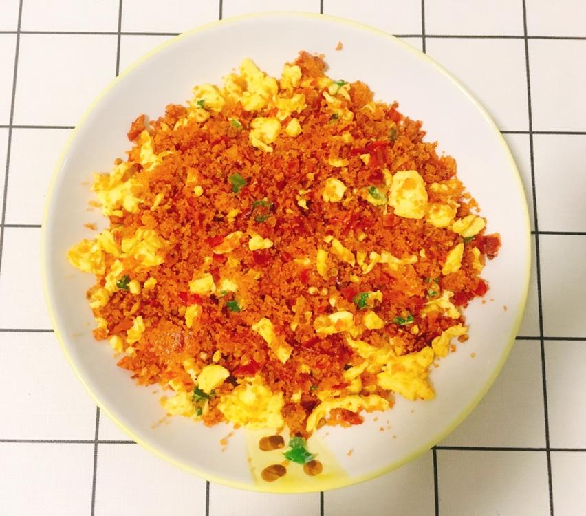 鲊广椒炒鸡蛋