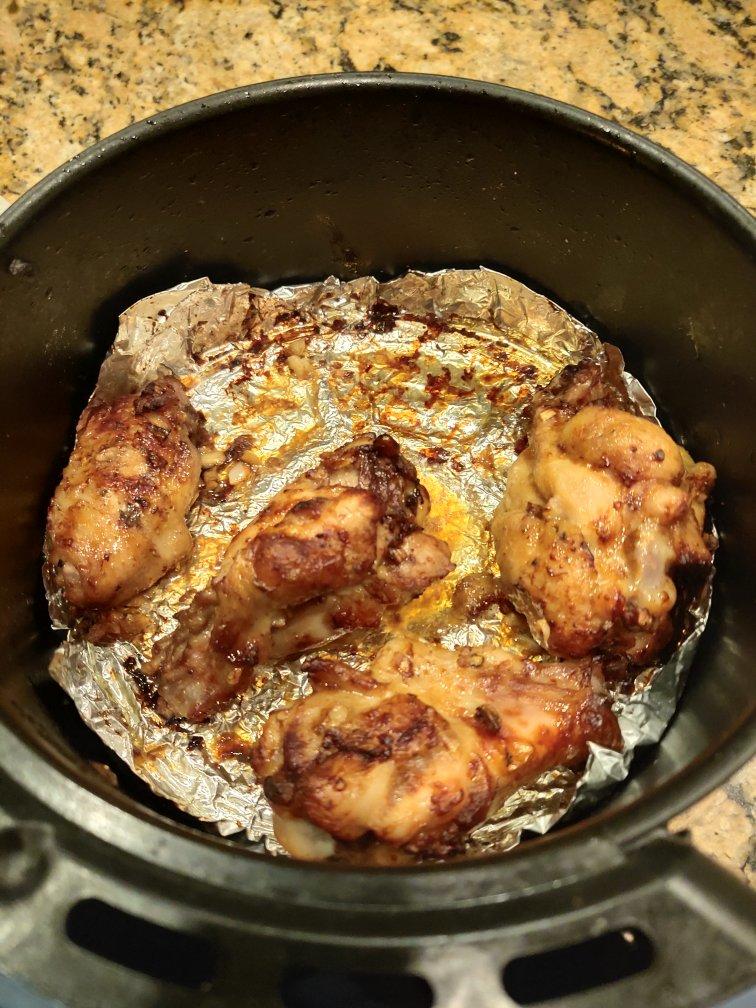 蒜香烤鸡翅｜又香又嫩