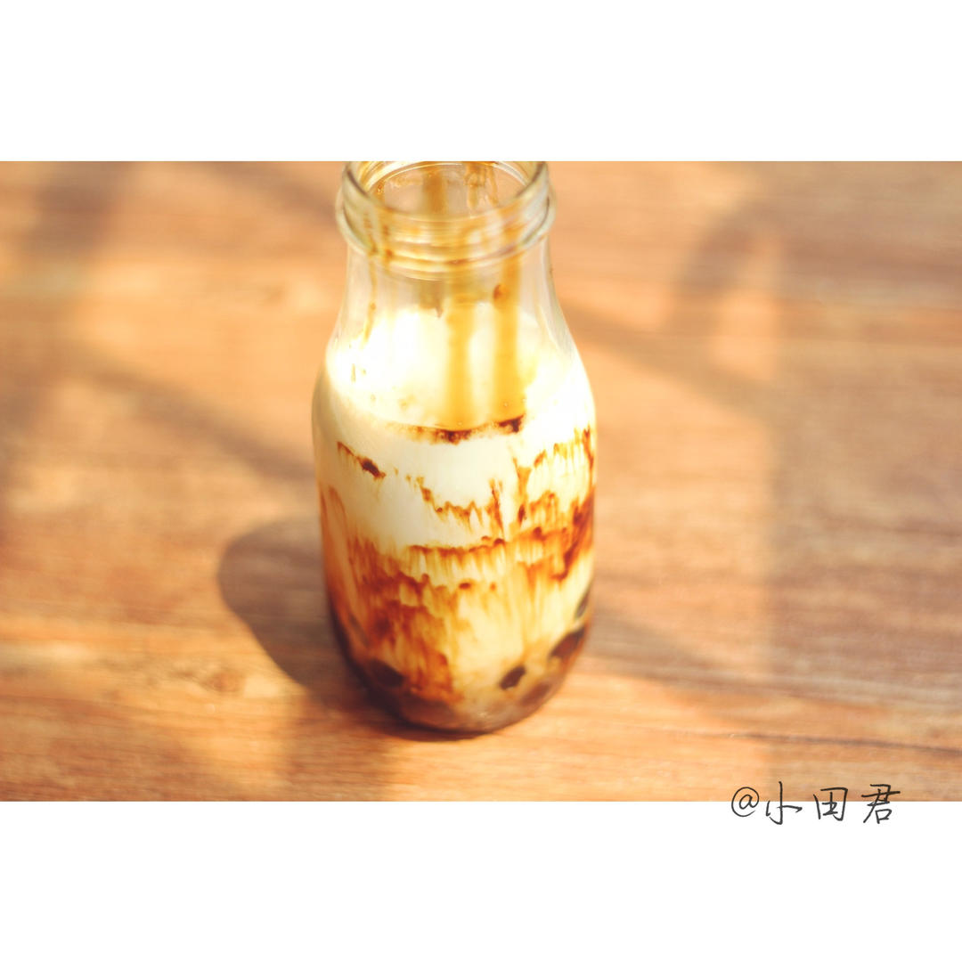 黑糖珍珠鲜奶-在家喝鹿角巷