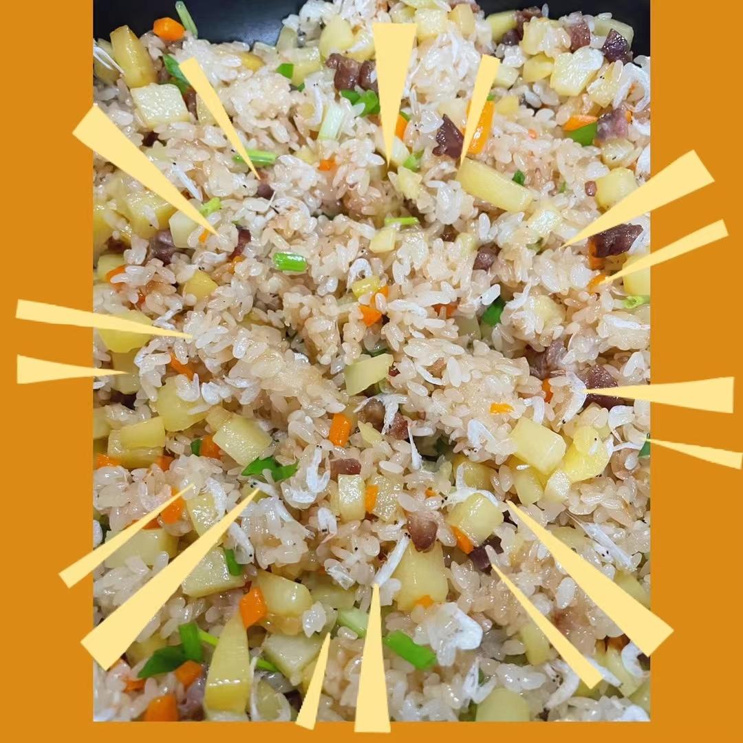 土豆炒糯米饭的做法