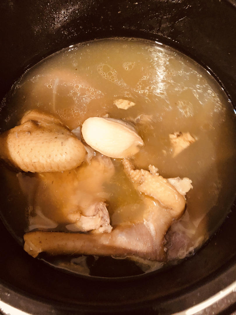 鲍鱼炖鸡