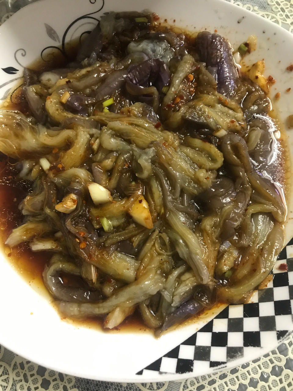 凉拌茄子这样做，堪称米饭杀手