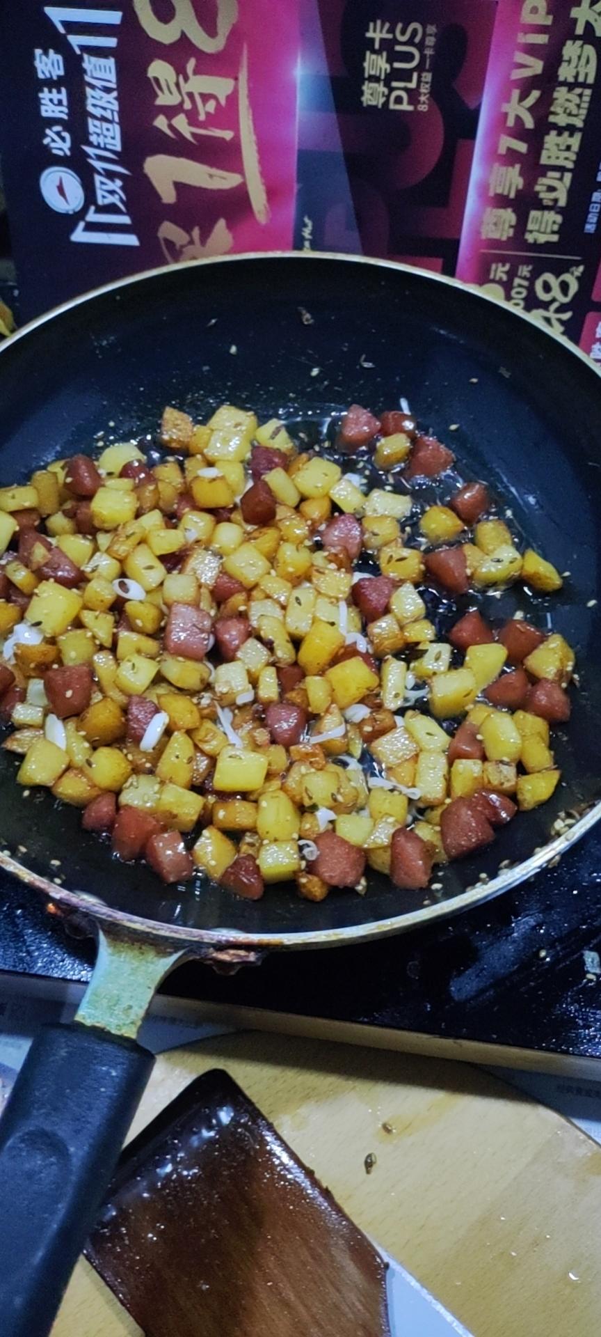 烧烤风味的土豆小香肠