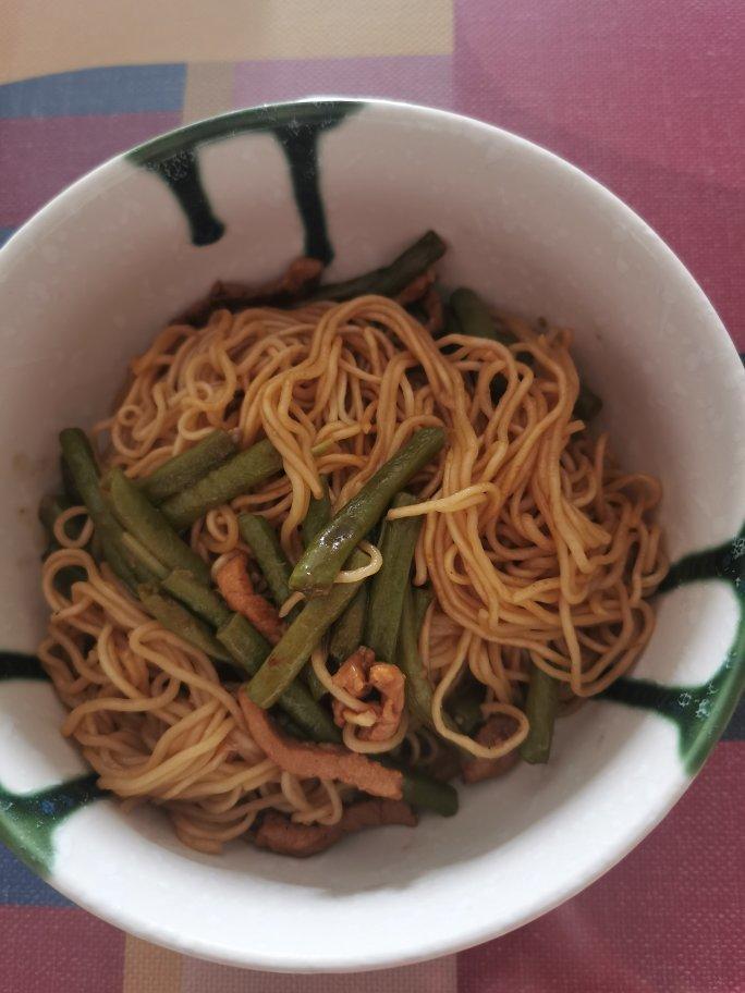 家常豆角焖面