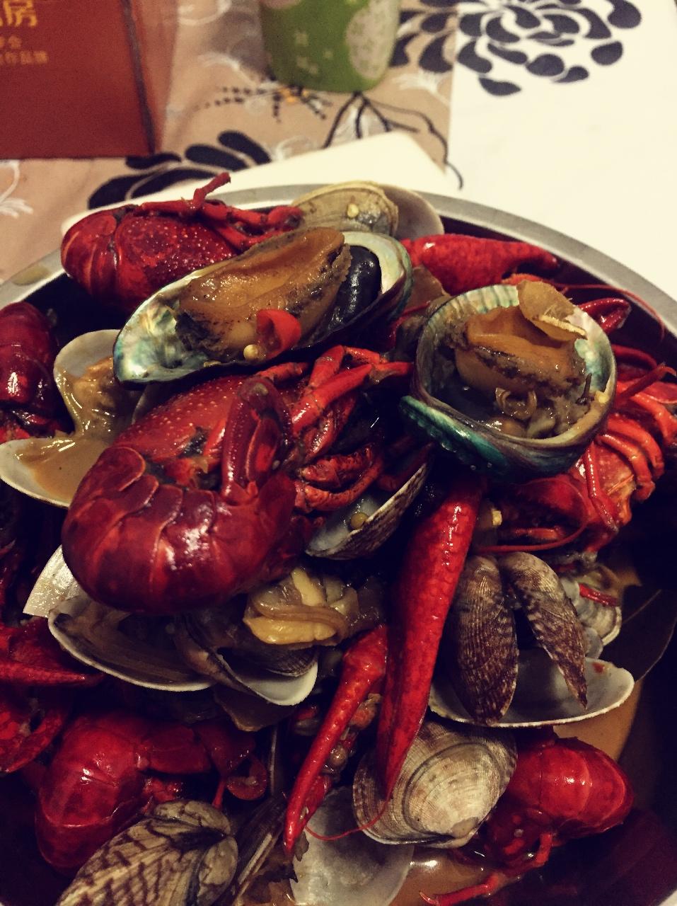 麻辣小龙虾