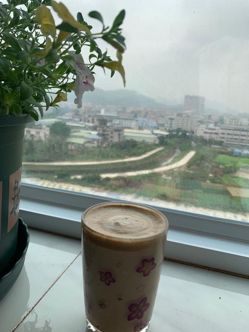 手打咖啡（网红400次泡沫咖啡）