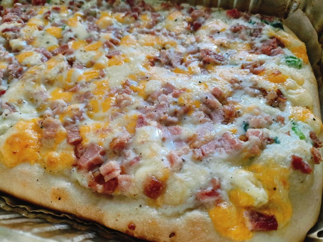 一锅到底，白酱菠菜鲜虾pizza 小美食谱