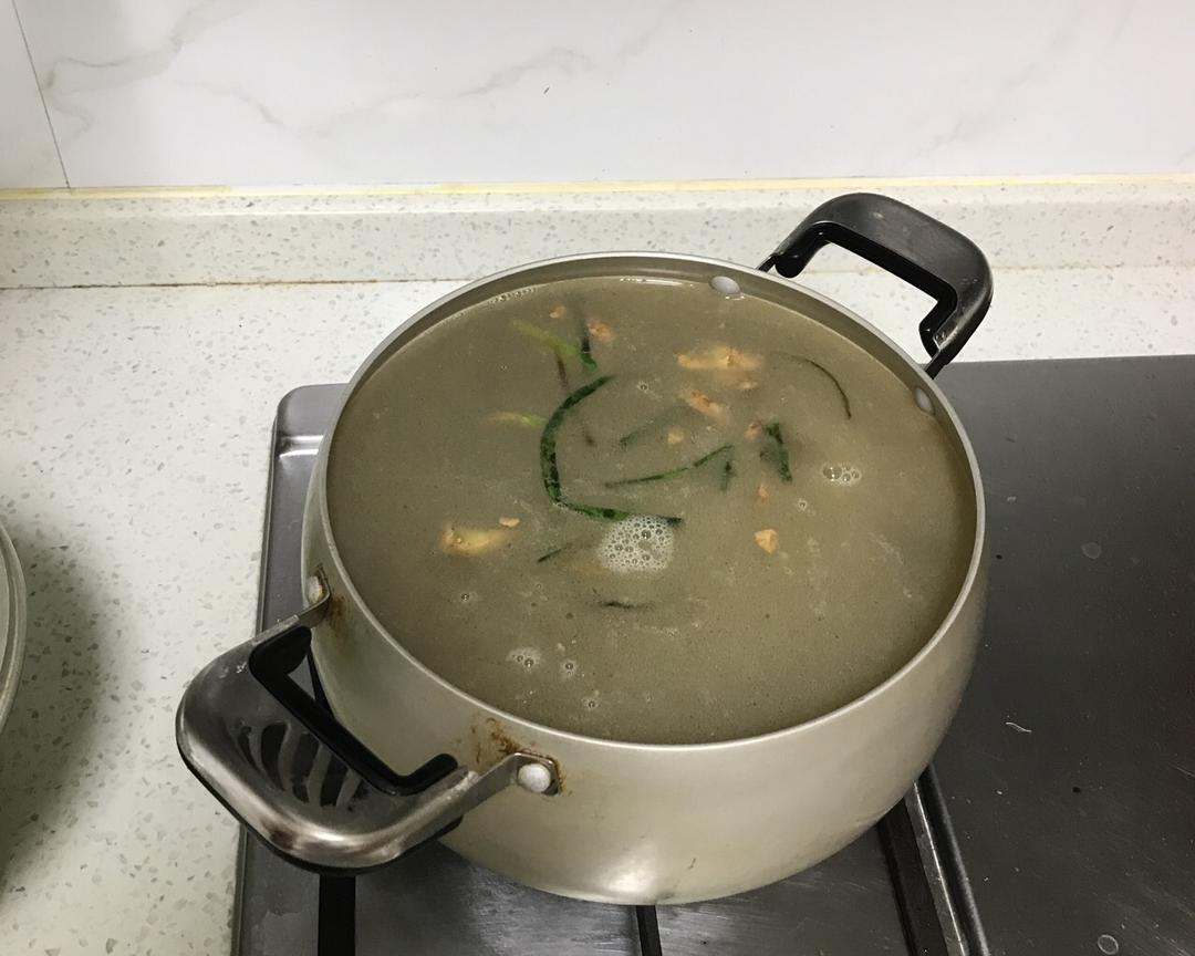 鱼汤的做法