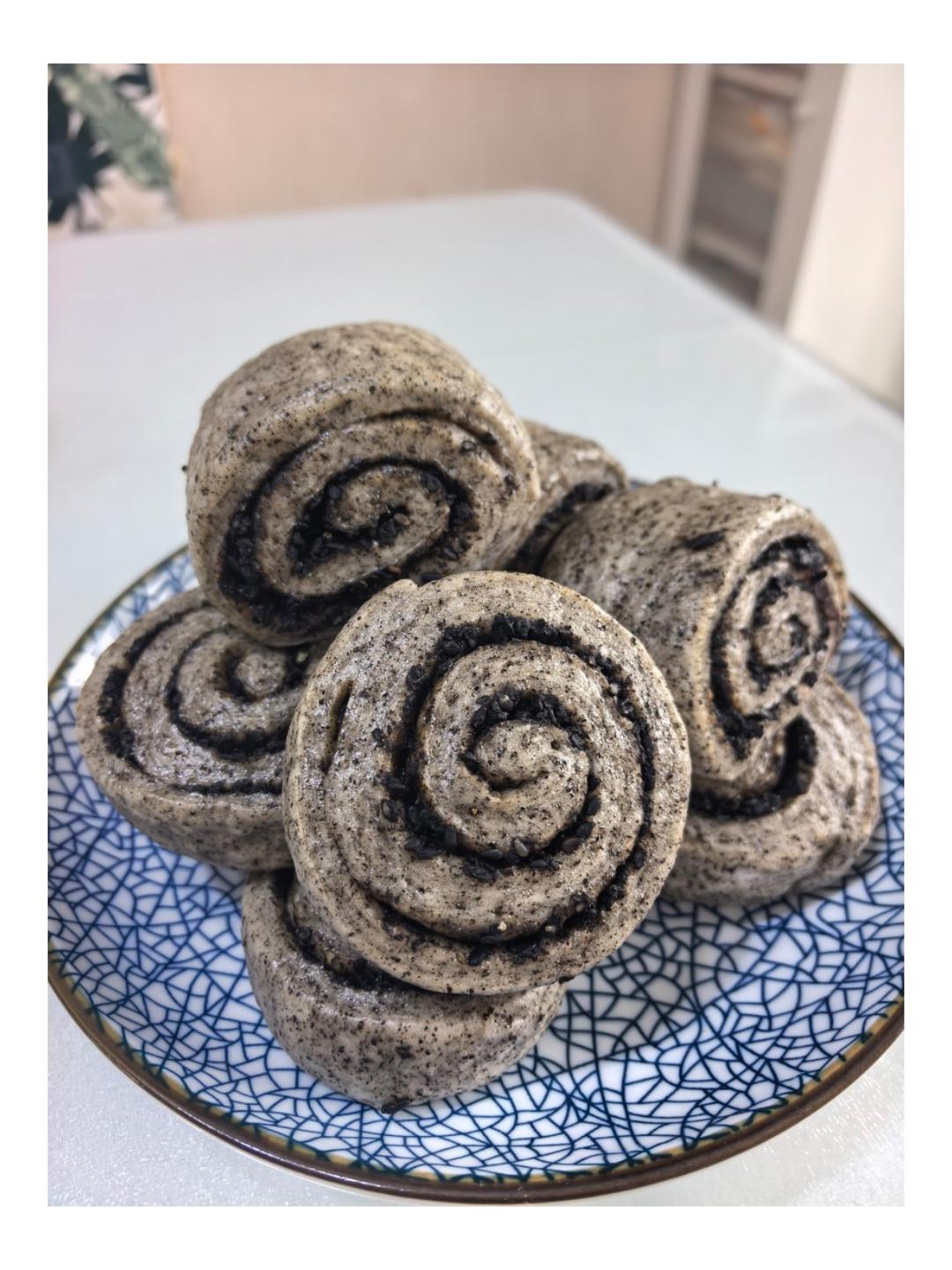 黑芝麻馒头