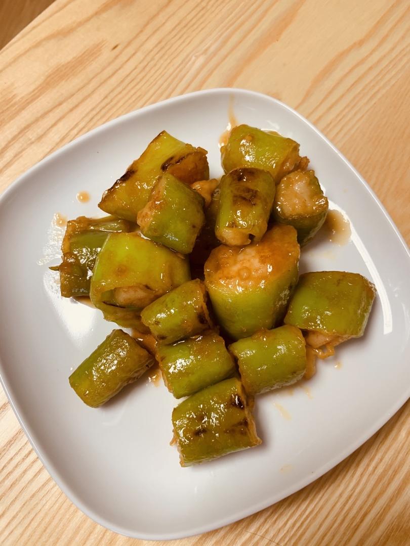 鲜香好吃到爆炸，简单到怀疑人生的鲜虾酿尖椒