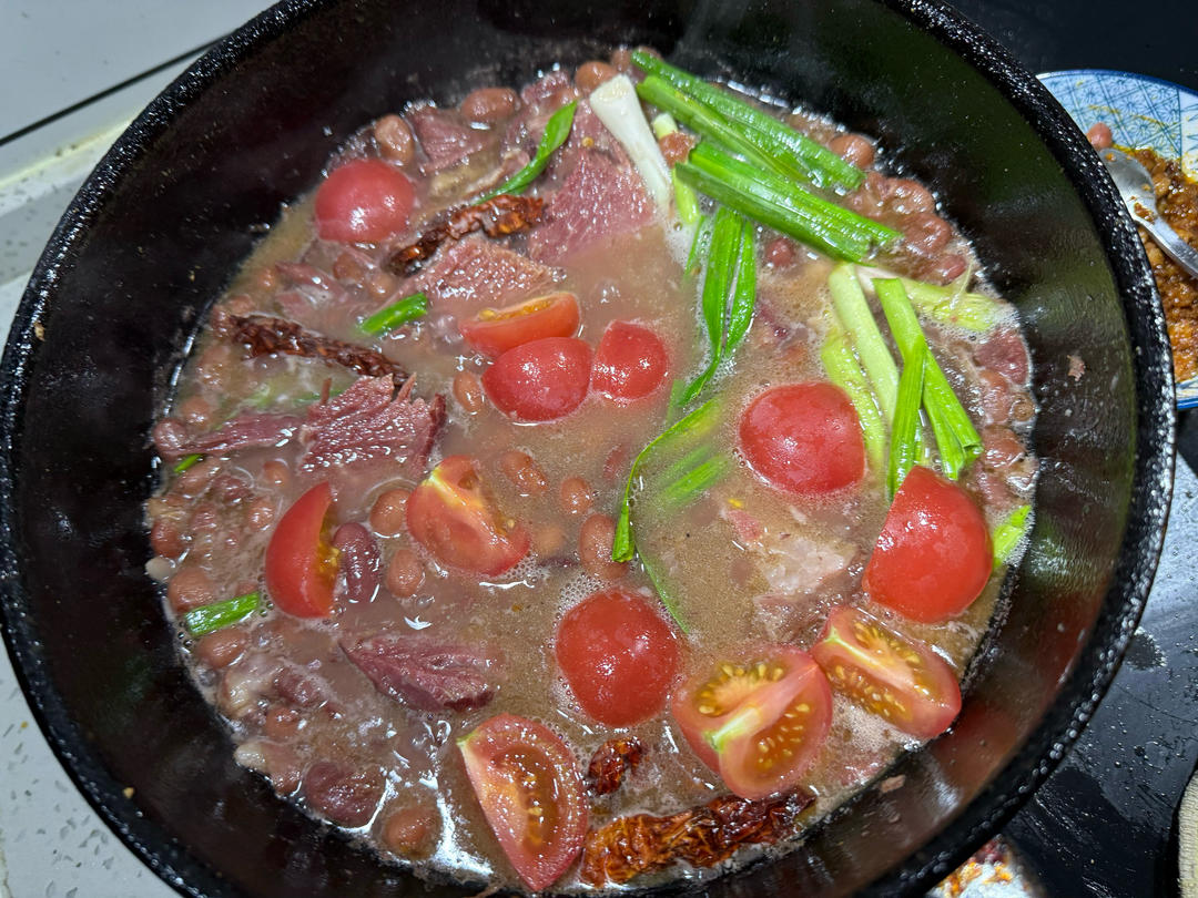 火腿豆米火锅的做法