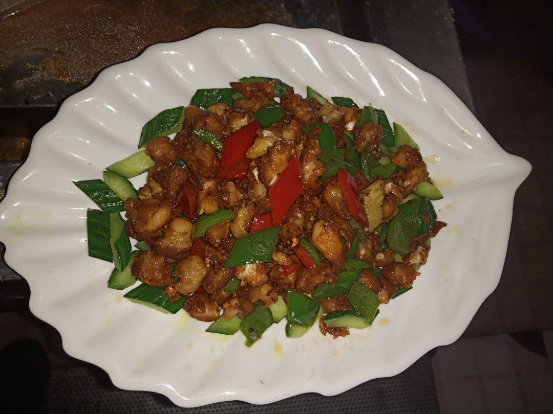 孜然爆炒掌中宝(鸡脆骨)
