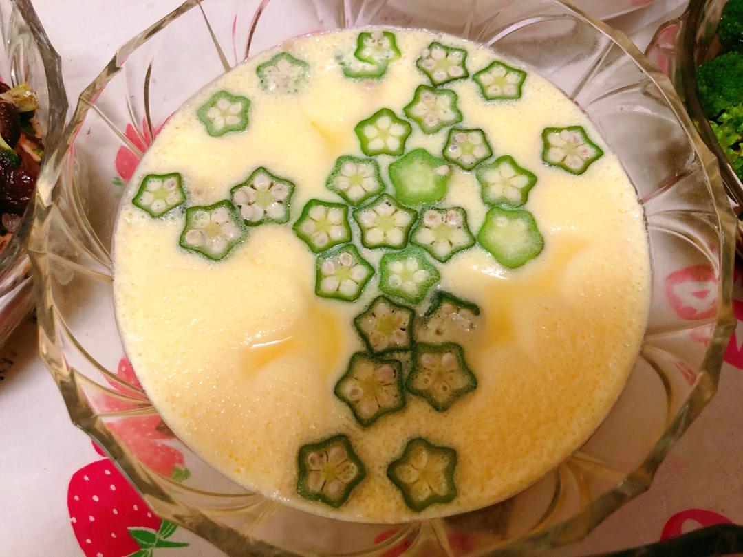颜值控-做一朵开在碗里的花秋葵蒸水蛋