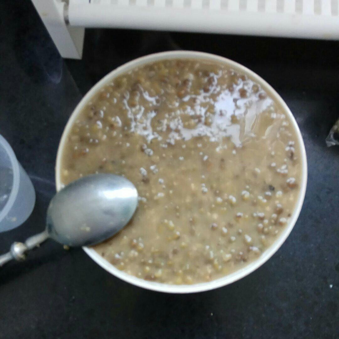 绿豆糖水