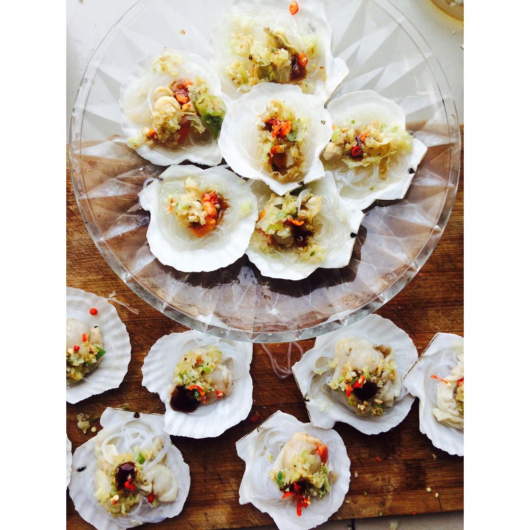 蒜蓉粉丝蒸扇贝