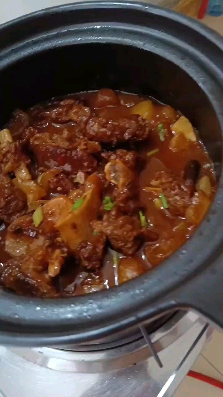 红烧牛排骨