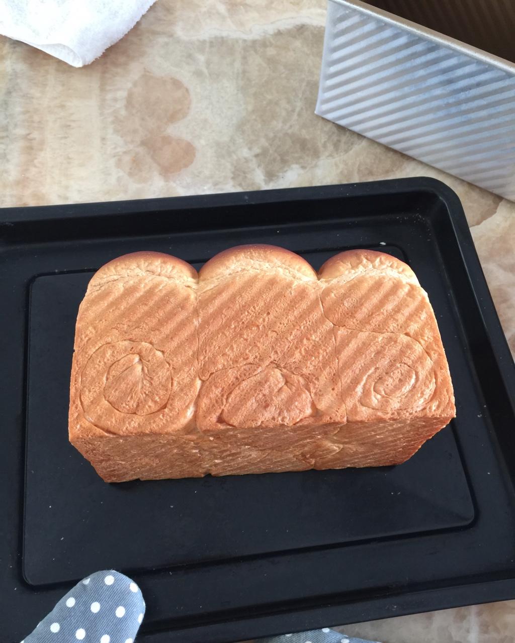 夺命软吐司(๑´ڡ`๑)超软拉丝极速方便的一次发酵吐司