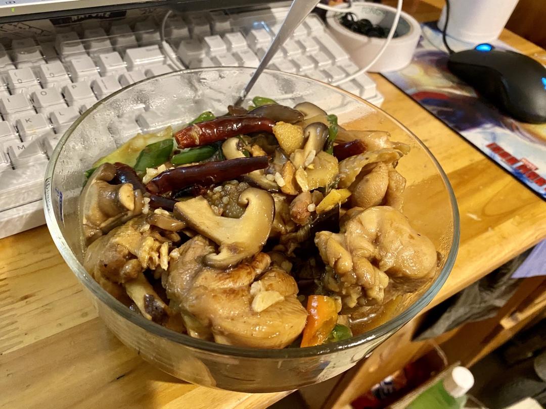 比饭店好吃很多倍的黄焖鸡