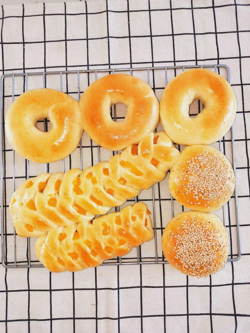 手揉面版拉丝排包(饺子粉+植物油也可以做出柔软拉丝滴面包哦)