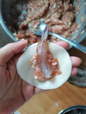 凤尾虾蒸饺的做法 步骤1