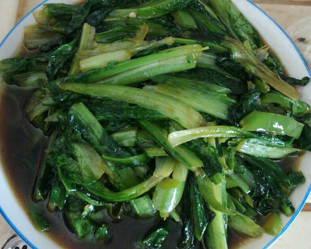 酱油油麦菜。