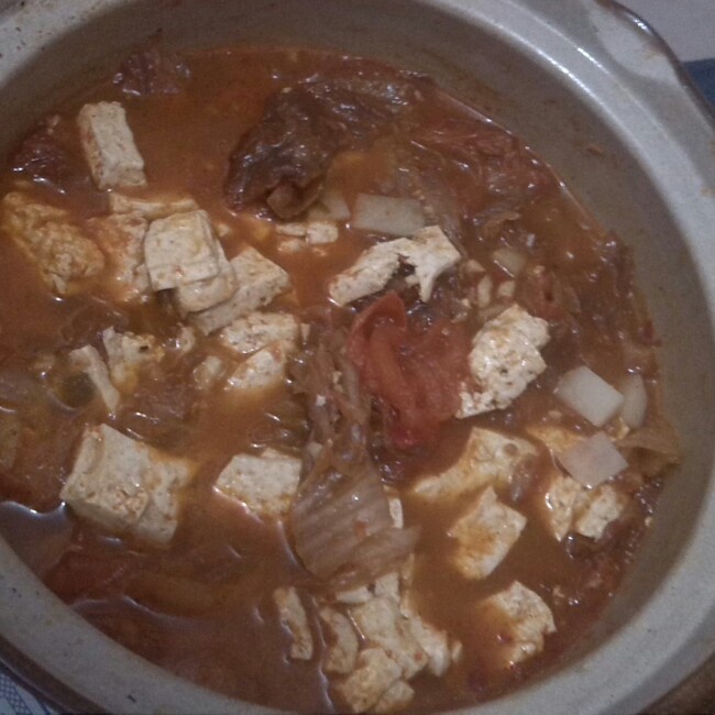 韩式辣白菜豆腐汤