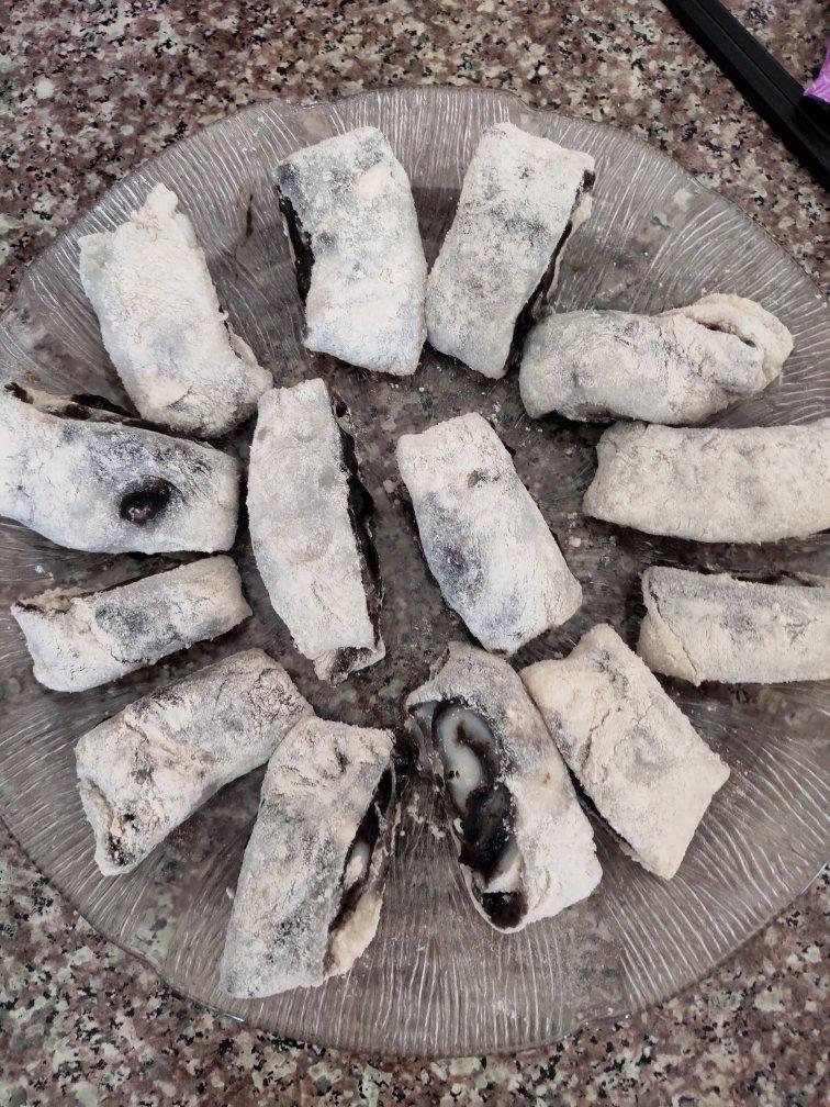 此配方做出的驴打滚无比软糯，放一天还是软的