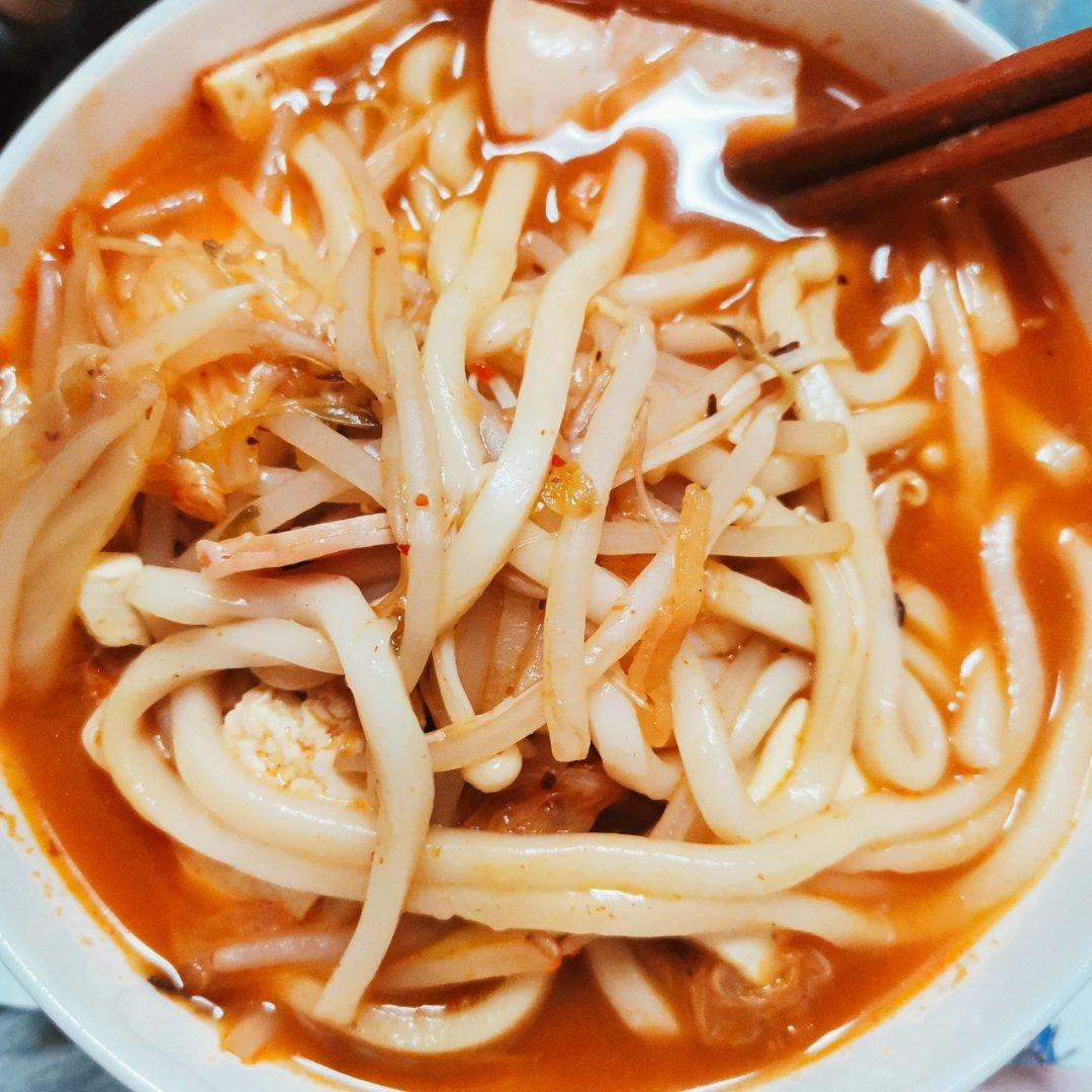 辣白菜豆腐汤